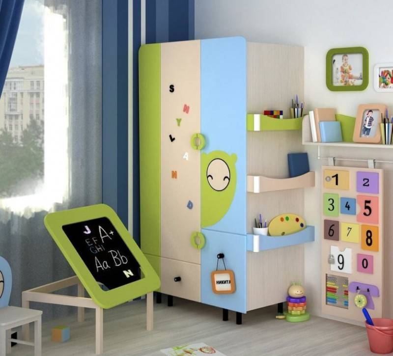 Детская 8,7 кв. м для девочки 5 лет с необычным раздвижным шкафом
