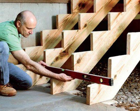 Как выложить крыльцо из кирпича или бетонных блоков своими руками