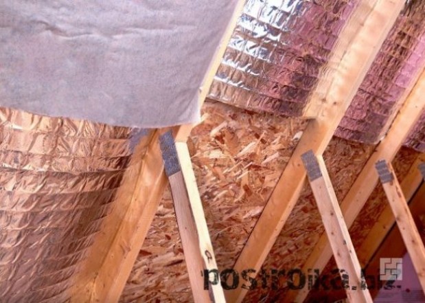 Как крепить пароизоляцию на потолок, пол и перекрытия