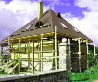 Конструкция четырехскатной крыши