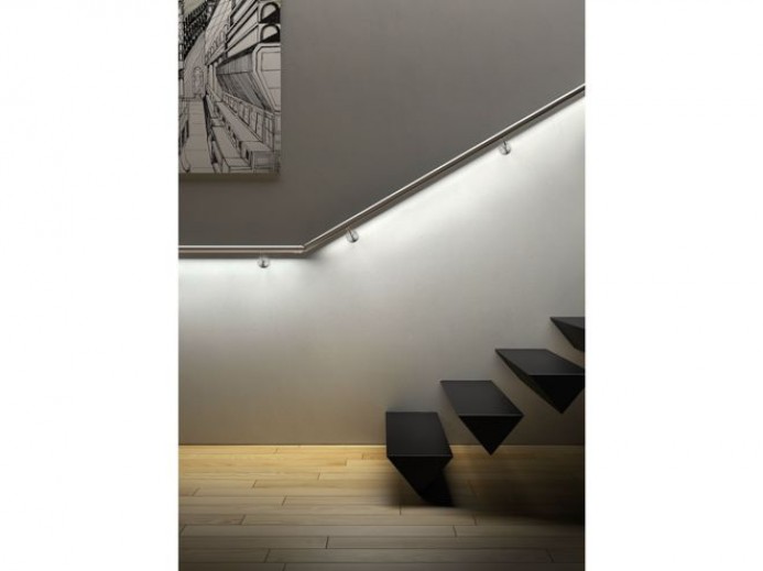 Дизайн лестницы с подсветкой