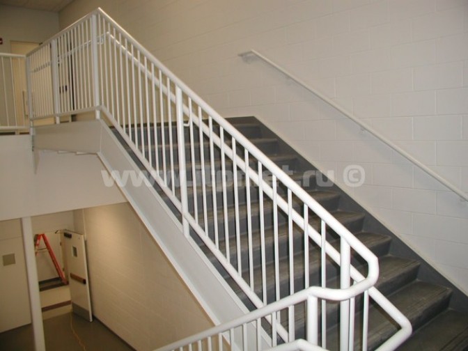 Основные СНиПы и ГОСТы на лестницы в жилых и общественных зданиях