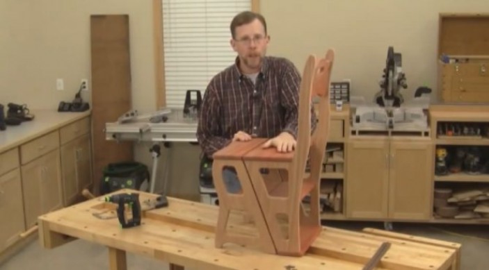 Строим классический вариант стула-стремянки