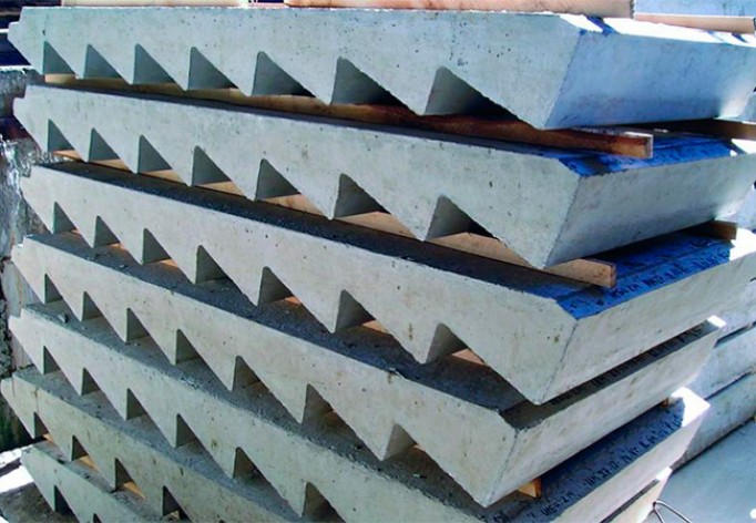 Преимущества бетонных ступеней