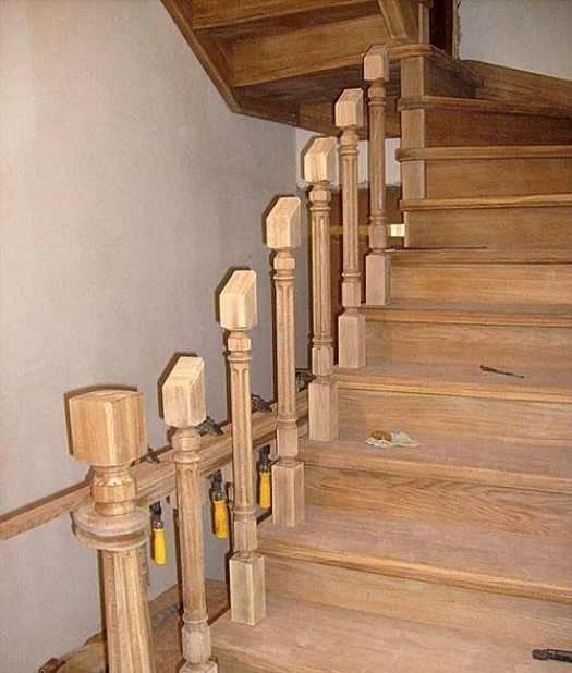 Установка деревянной лестницы