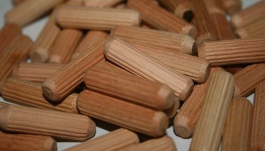 Способы фиксации деревянных балясин