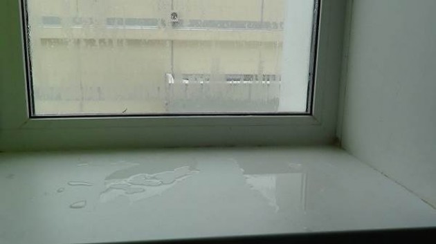 Причины появления конденсата на окнах ПВХ