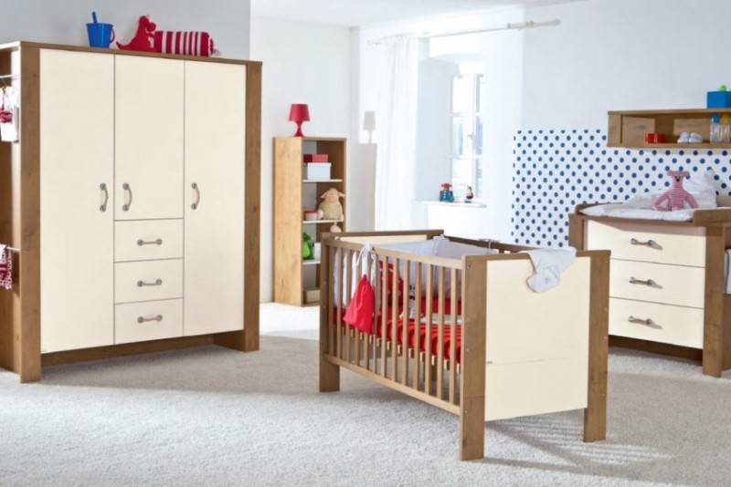Шкаф для игрушек, который сделает маленькую комнату просторной