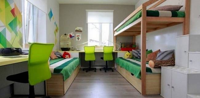 Детская комната для троих и более детей
