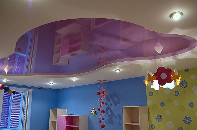 Как выбрать натяжные потолки в детскую для создания по-настоящему сказочного интерьера
