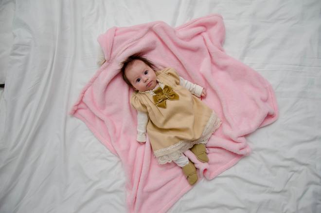 Какое одеяло выбрать для новорожденного