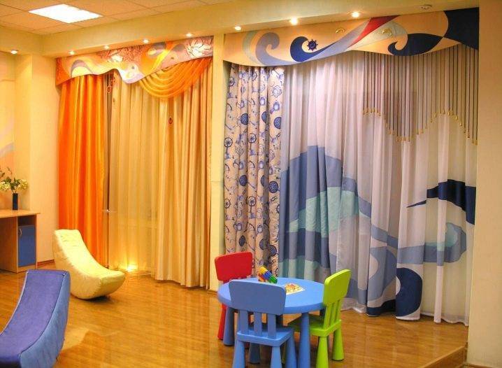 Тюль в детскую комнату для девочки и мальчика – тонкости выбора